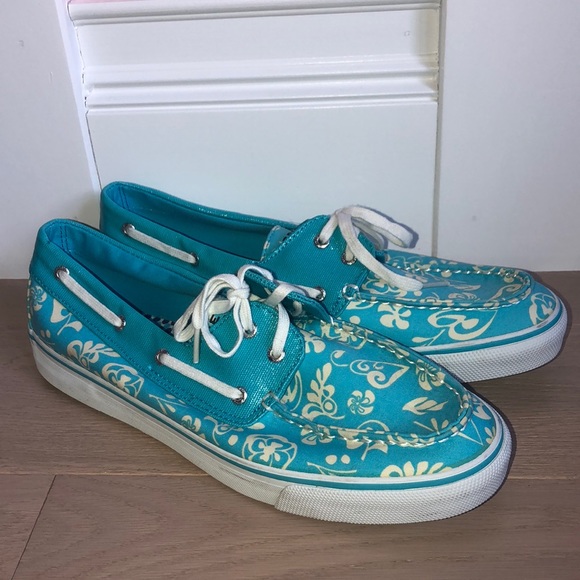 Sperry Topsiders - Picture 1 of 4